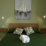 Amarmare Bed & Breakfast 4*