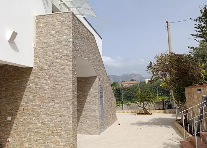 Bed & Breakfast Amarmare Trappeto (Sicily)